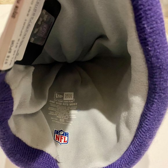 RARE 100% New Era 2015 Minnesota Vikings Salute To Service Knit Hat NFL Sport - Picture 4 of 4